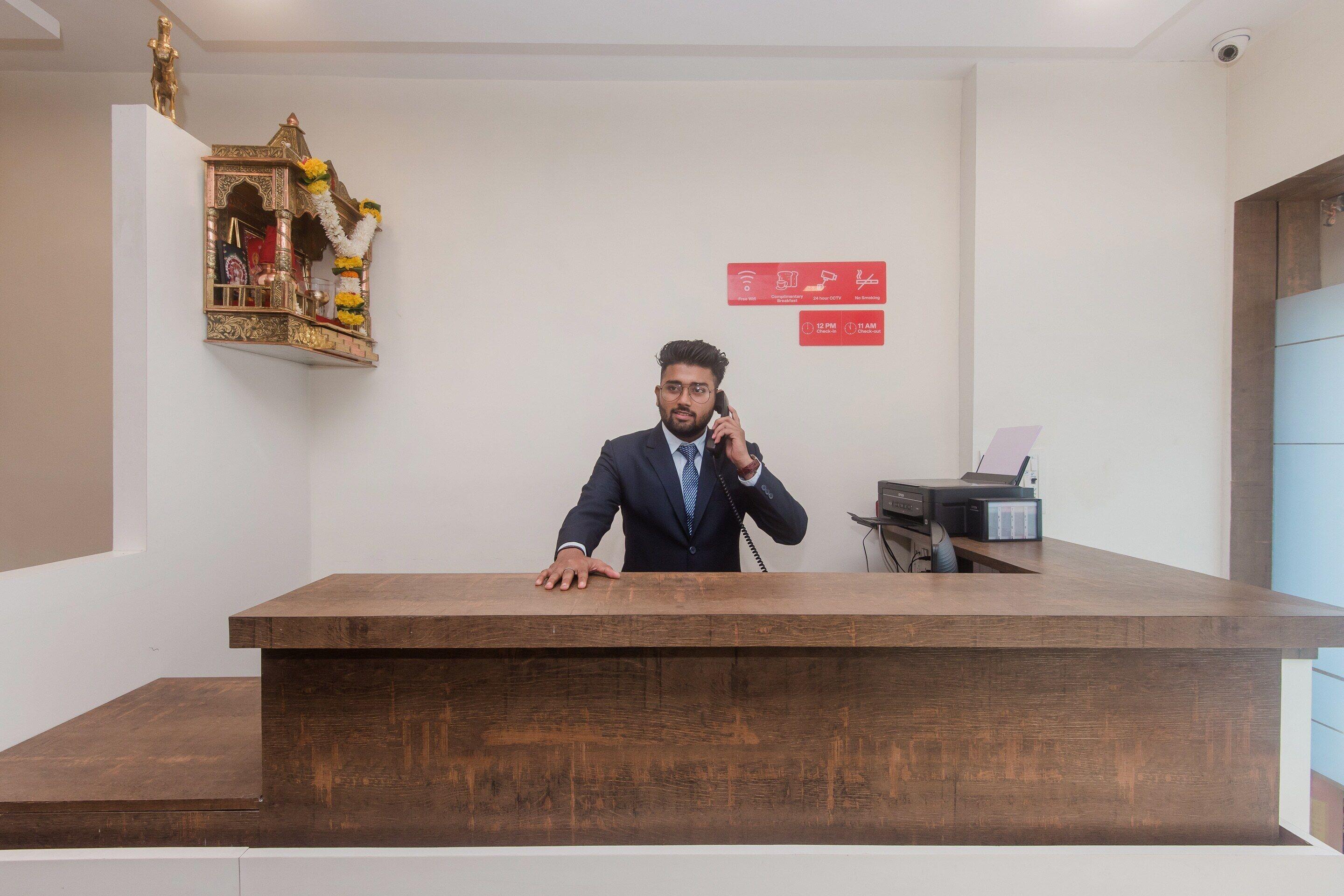 Oyo 23259 Hotel Galaxy Inn - Mumbai — Photos 2